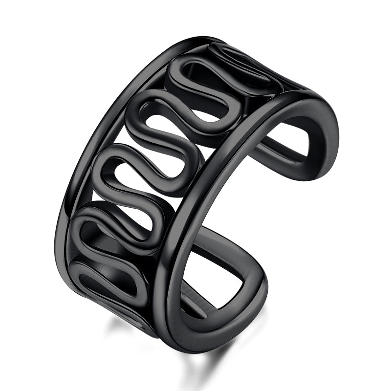 Black Hollow pattern ear clip